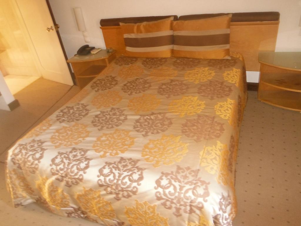 Hotel Alameda Албергария-а-Веля Стая снимка